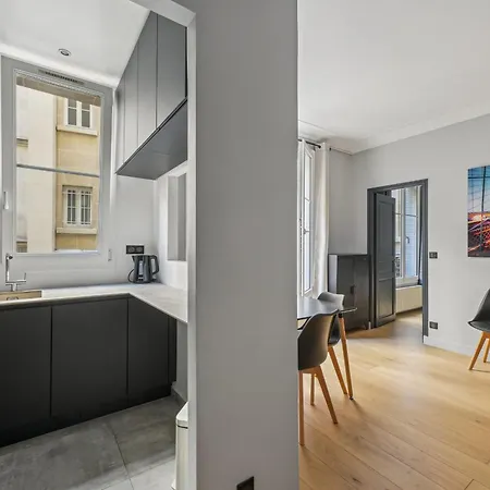 Apartment Terne Maillot - Gaston Bertandeau 1dbr Paris